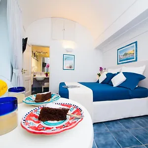 2* Alojamento de Acomodação e Pequeno-almoço Residenza Pansa